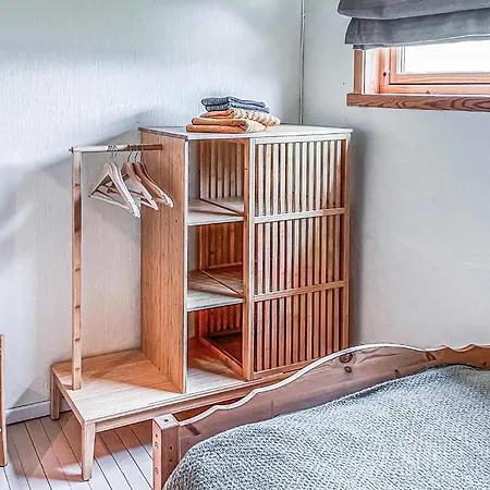 3 Bedroom Front In Straumsjoen